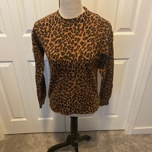 Danier size S wool animal print pullover